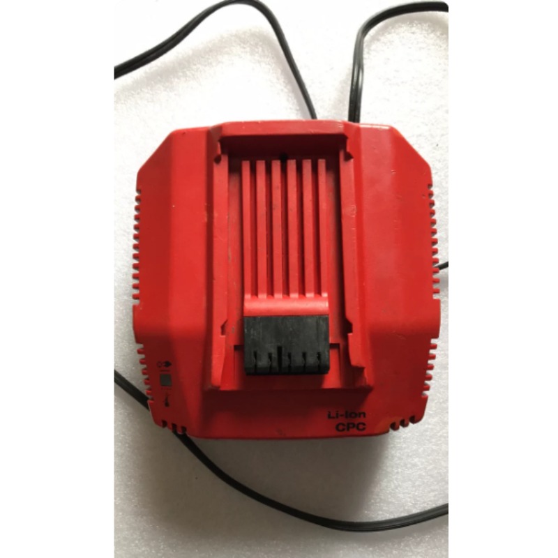 Carregador Rápido Multi-Voltag - Power Tools Toolstation avaliação e preço