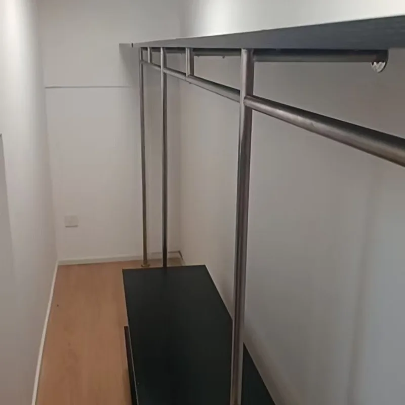 Arara de roupas em aço inoxidá - Power Tools Display Rack avaliação e preço